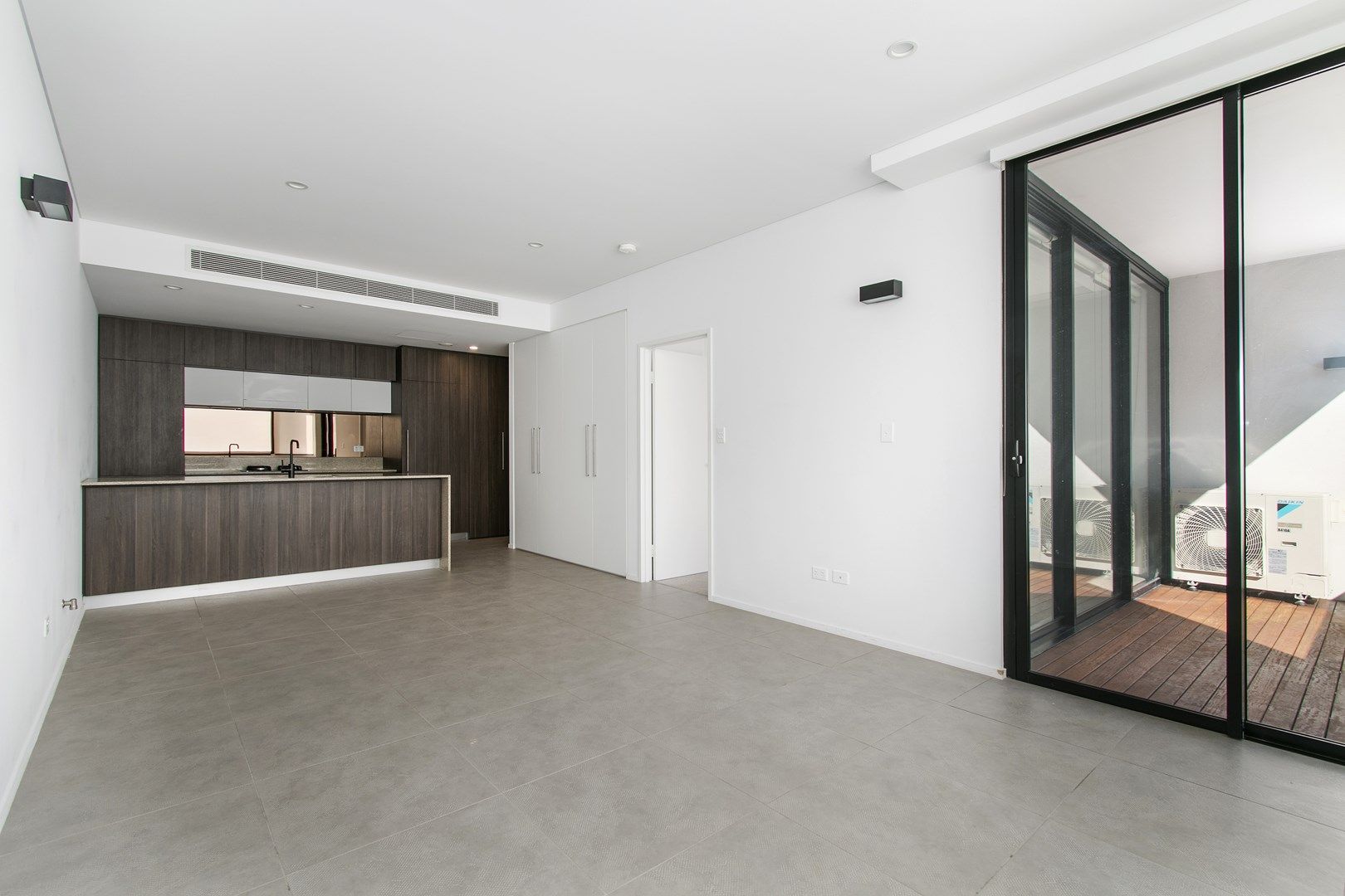 1 bedrooms Apartment / Unit / Flat in 15D/5 Pyrmont Bridge Road CAMPERDOWN NSW, 2050