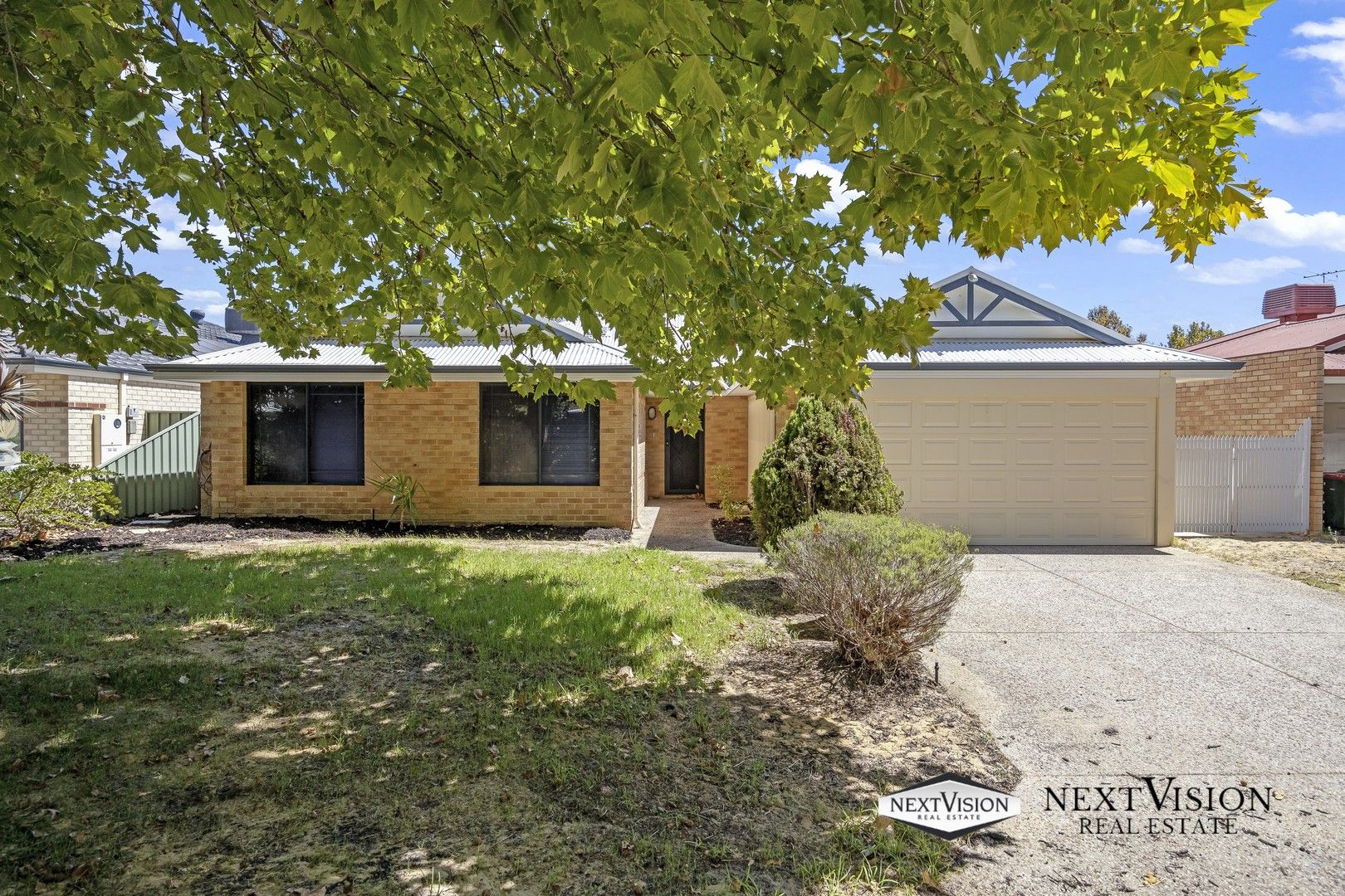 26 Strand Close, Atwell WA 6164, Image 0