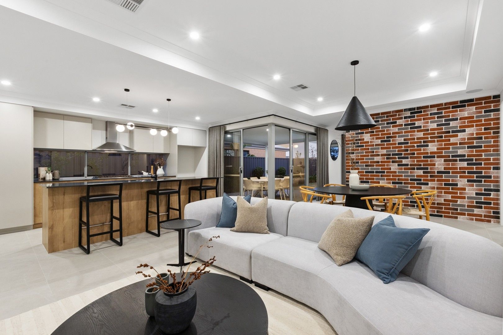 4 bedrooms House in 30 Pedicel Avenue BALDIVIS WA, 6171