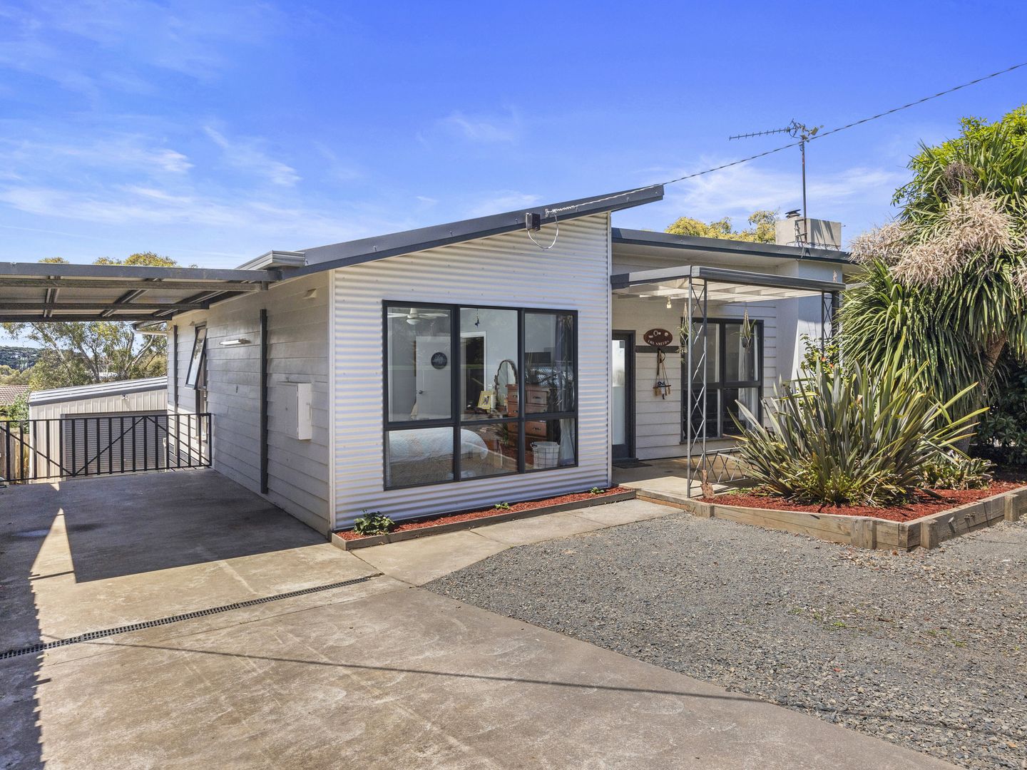 65 Horn Street, Leongatha VIC 3953, Image 1