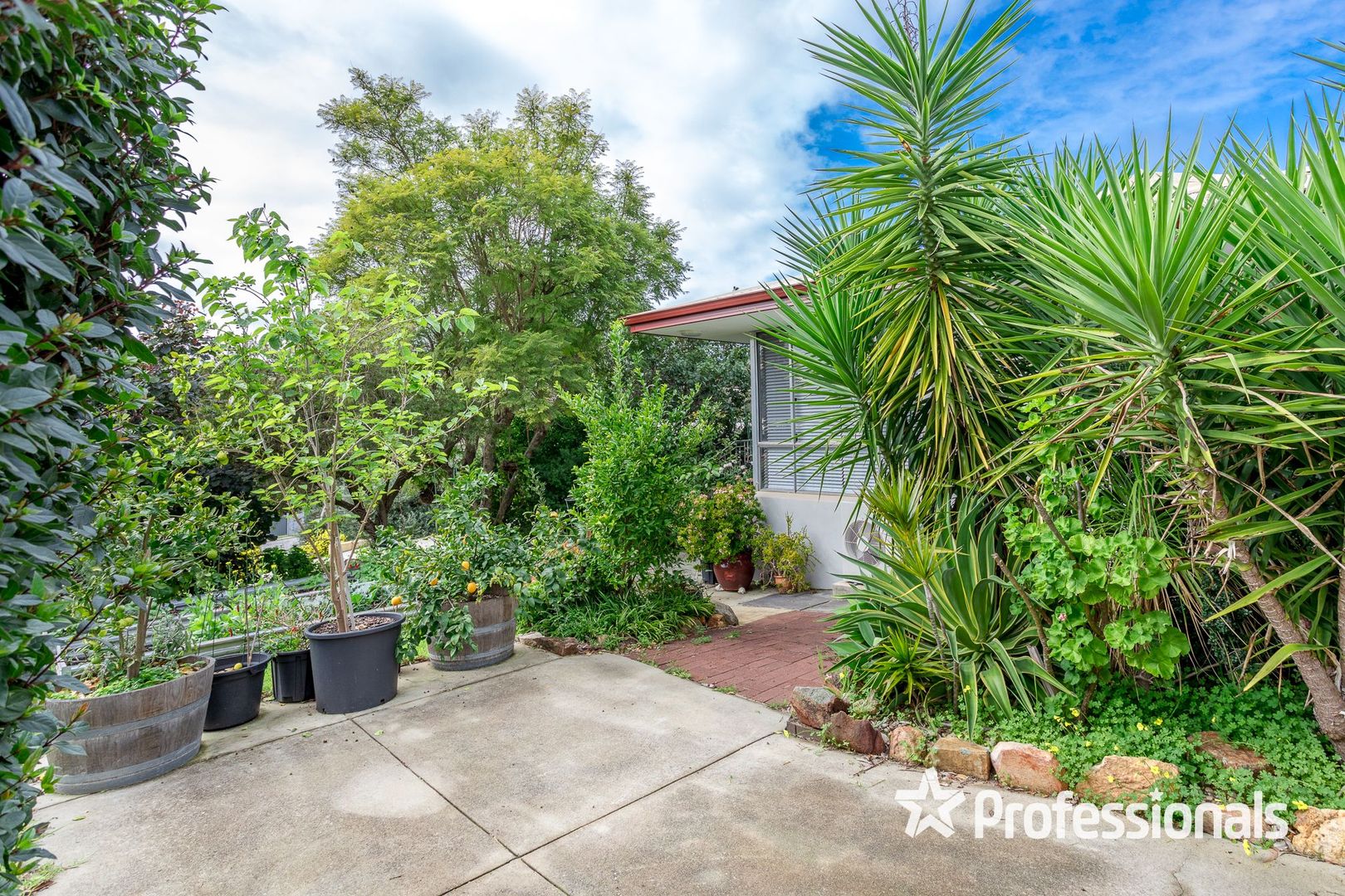 3 Carrigg Crescent, Mount Nasura WA 6112, Image 2