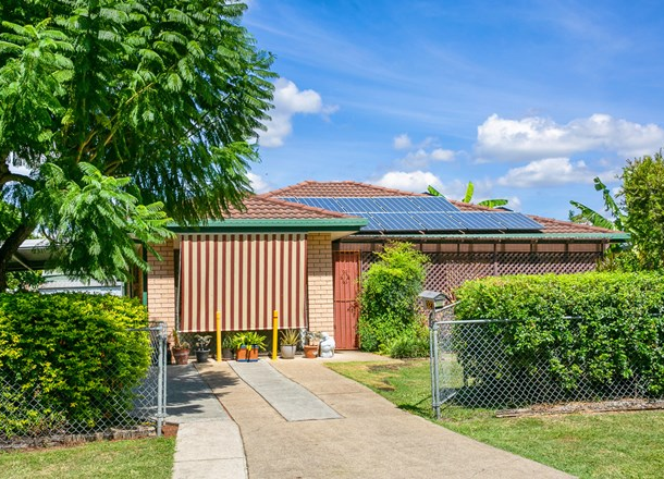327 Cliveden Avenue, Oxley QLD 4075