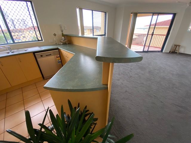 2 bedrooms Apartment / Unit / Flat in 12/89 Frank Street LABRADOR QLD, 4215