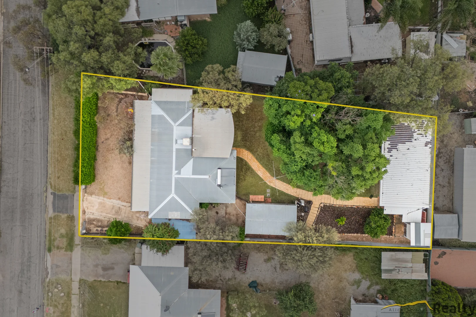 Additional image 35 of 10 Cowle Street, Gillen NT 0870