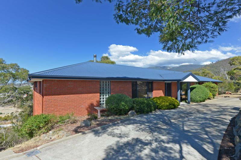 37 Jasanda Drive, Montrose TAS 7010, Image 0