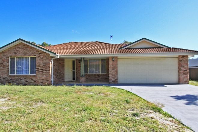 Picture of 31 Scarborough Way, DUNBOGAN NSW 2443