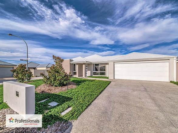 6 Quarral Street, Yanchep WA 6035