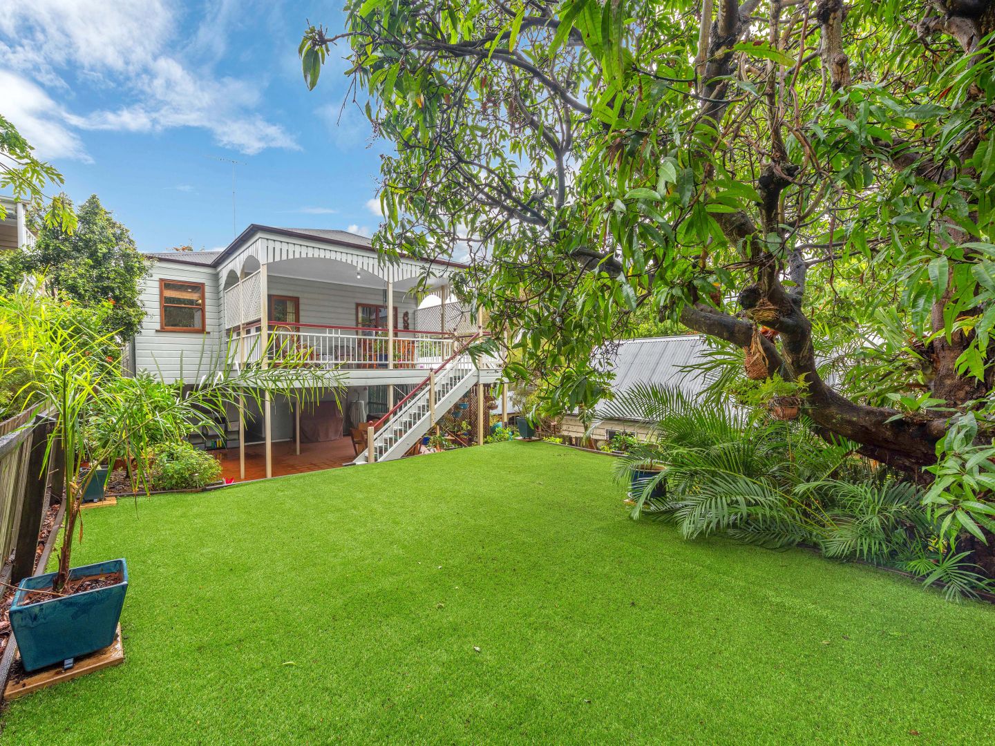 15 Haughton Street, Red Hill QLD 4059, Image 2