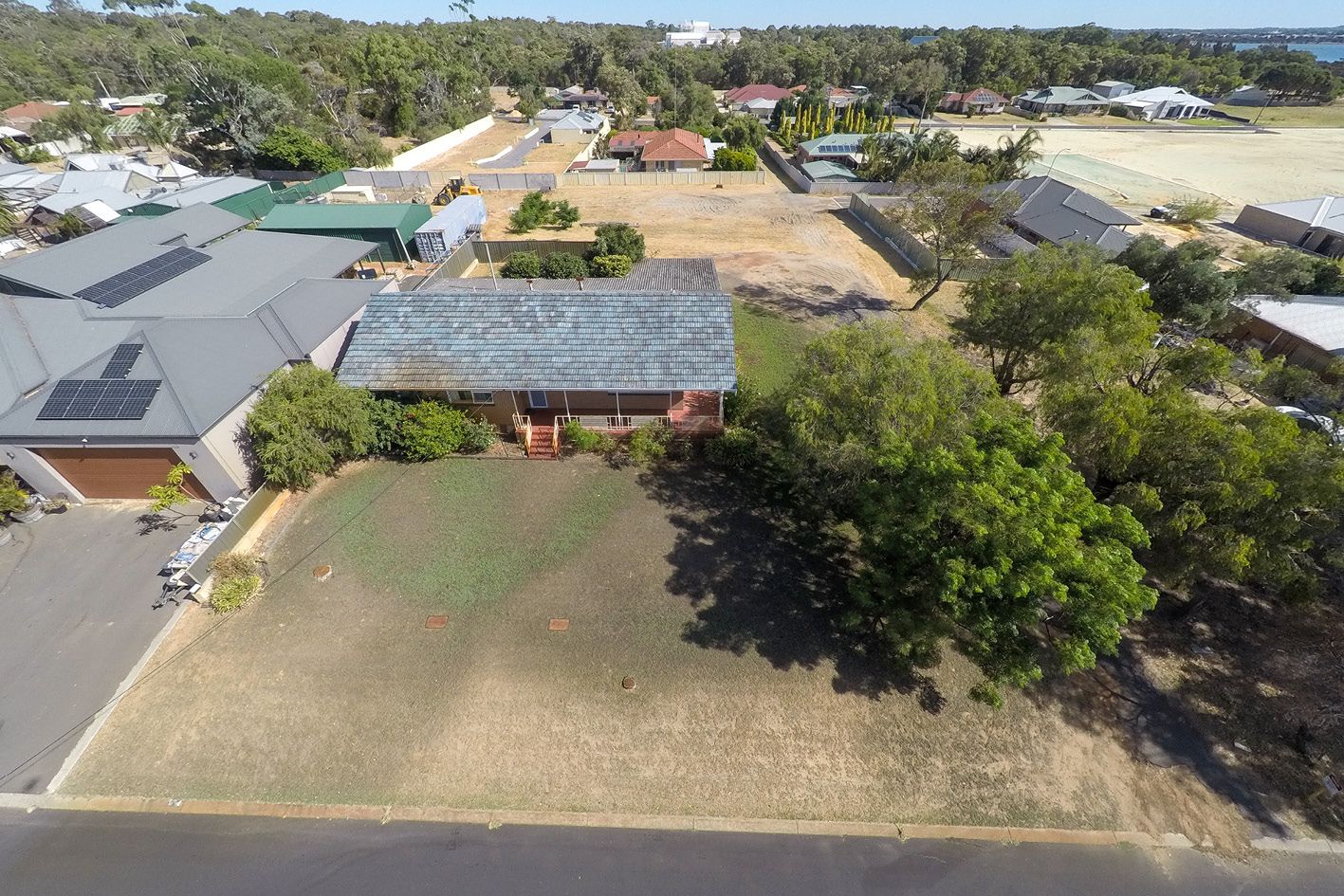 1 Eastwell Road, Australind WA 6233, Image 0