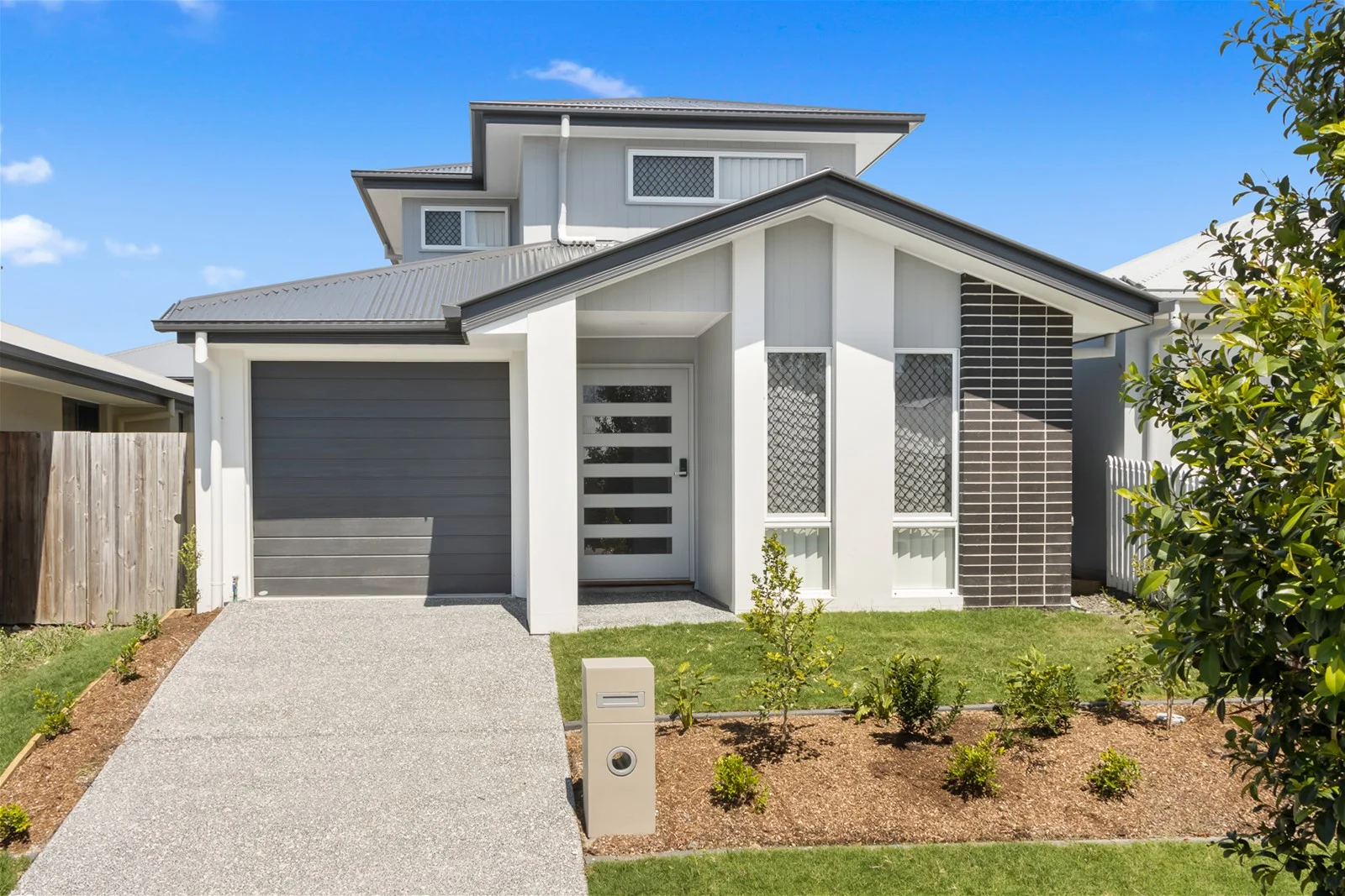 Primary image of 18 Belyando St, Holmview QLD 4207