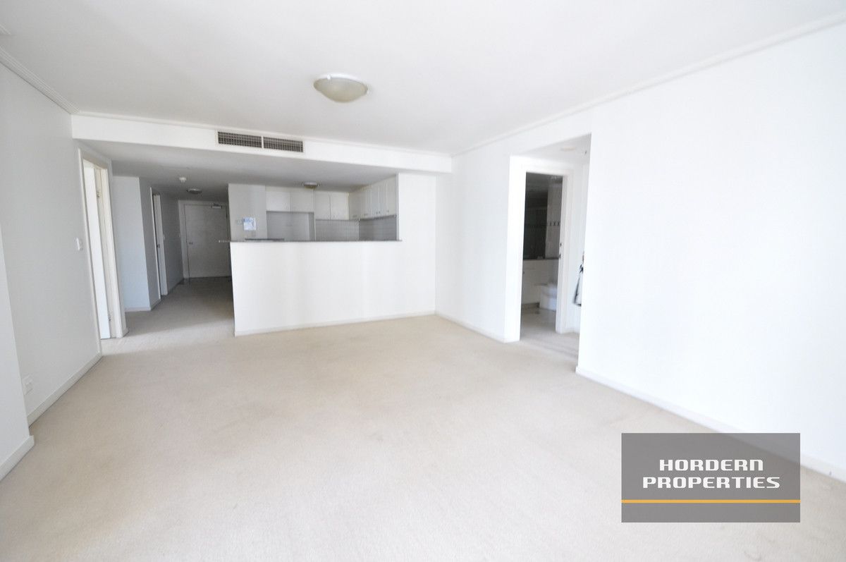 2 bedrooms Apartment / Unit / Flat in 3803A/393 Pitt Street SYDNEY NSW, 2000