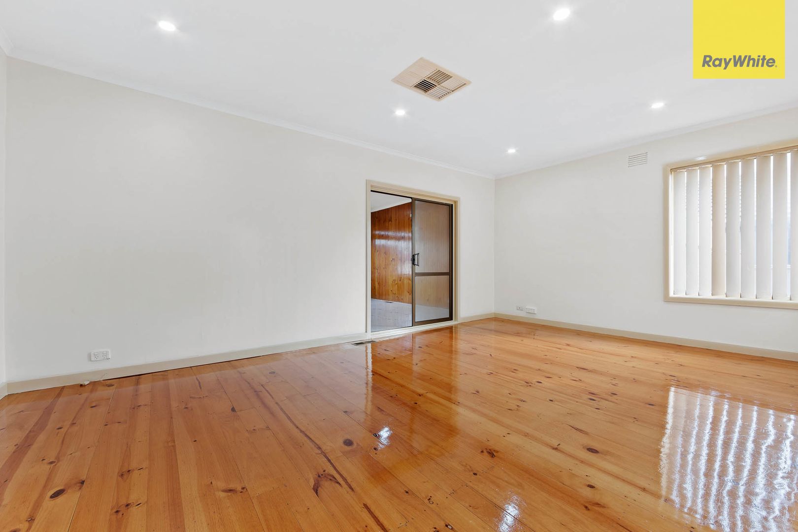 99 Gillespie Road, Kings Park VIC 3021, Image 1