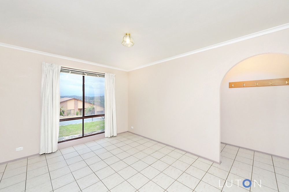 44 Casey Crescent, Calwell ACT 2905, Image 2