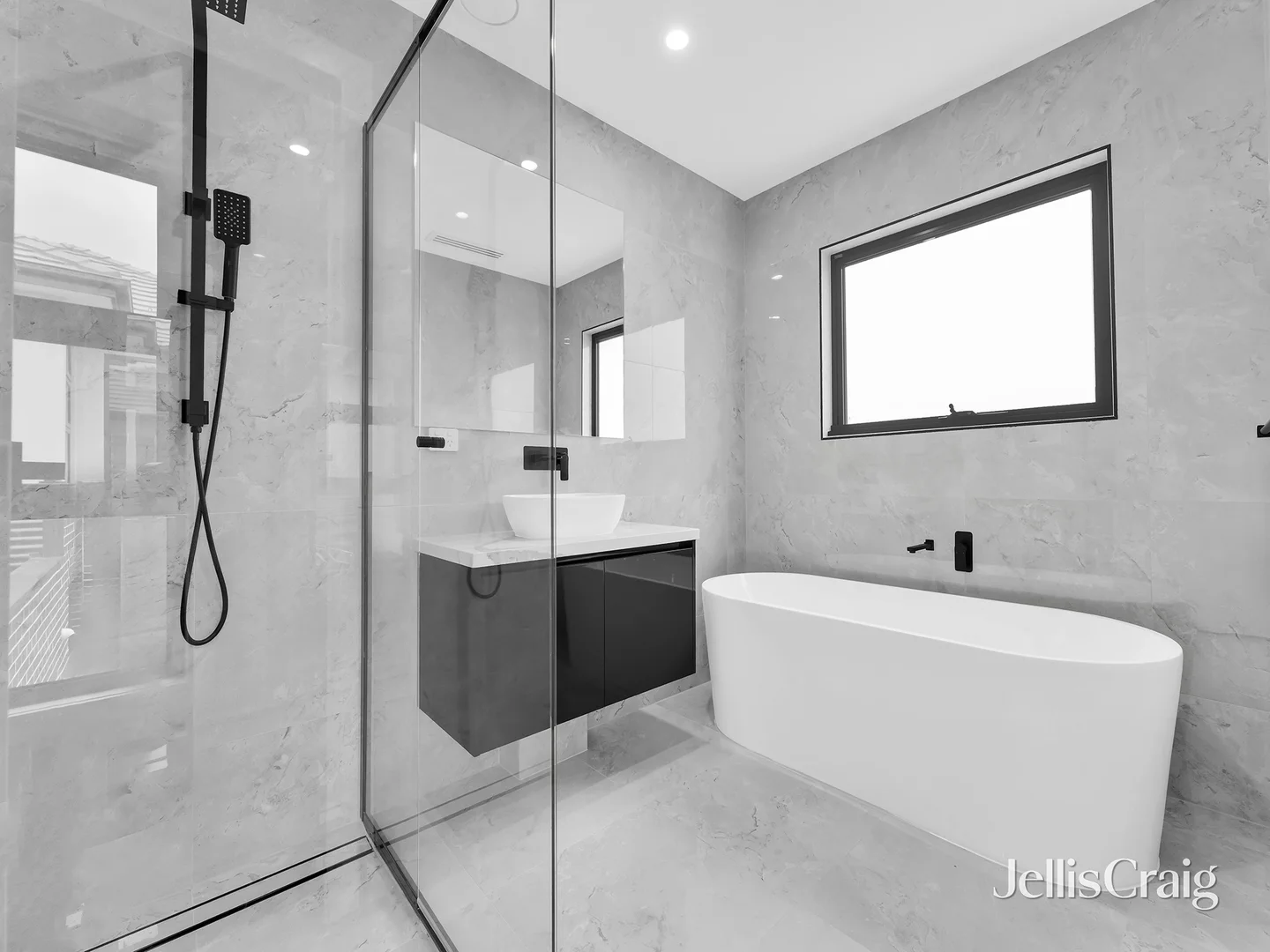 Additional image 7 of 2/27 Adelaide Avenue, Mount Waverley VIC 3149