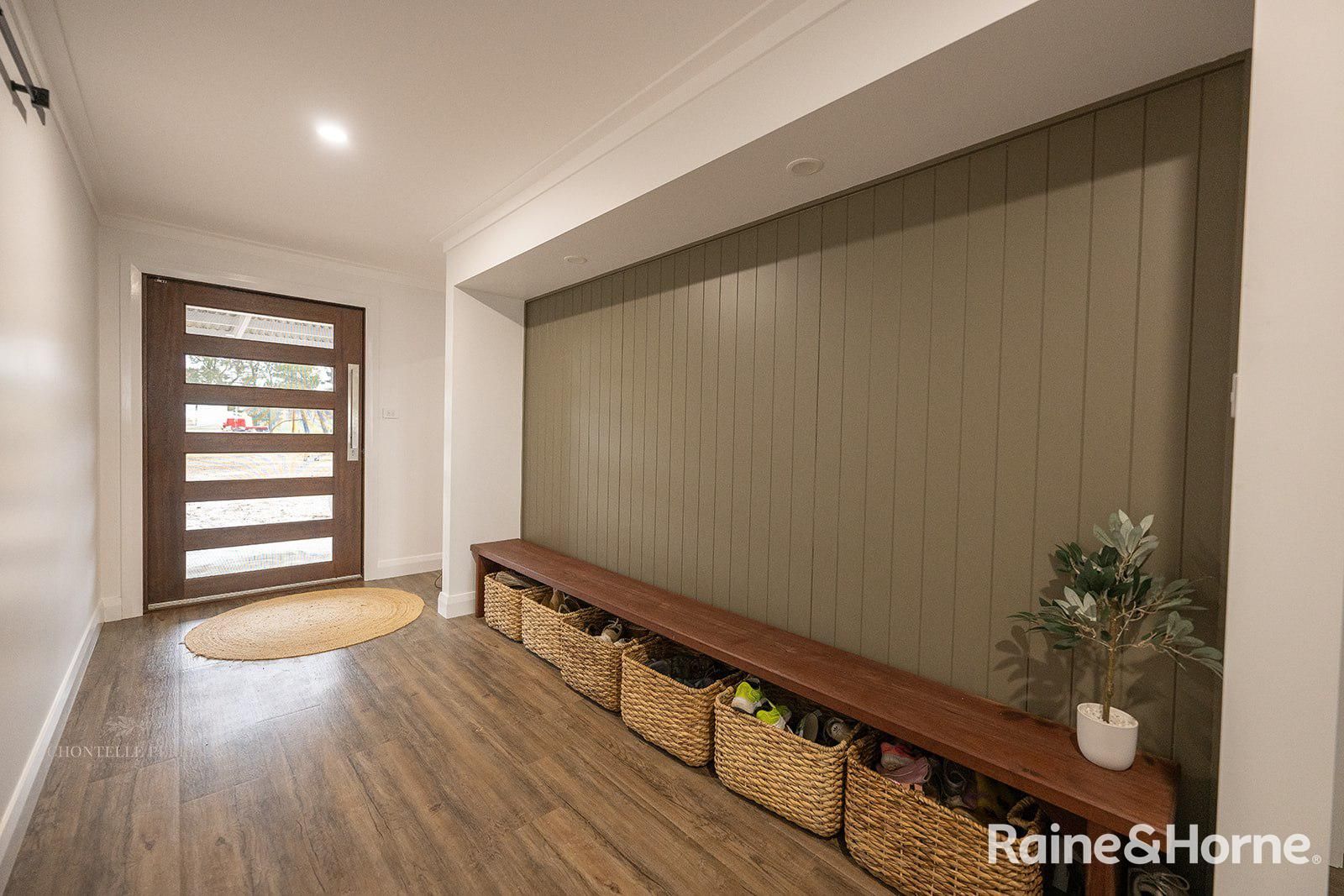 37 Goldview Close, Young NSW 2594, Image 1