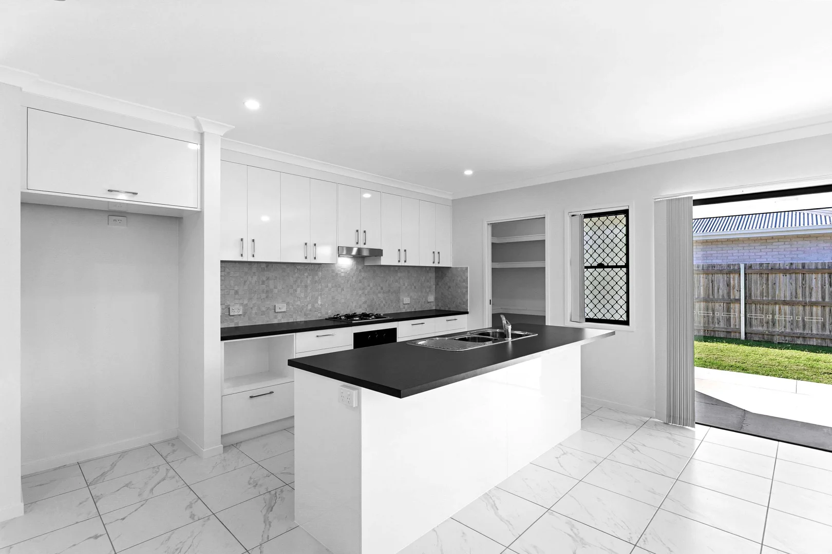 Additional image 16 of 7 Echo Court, Eli Waters QLD 4655