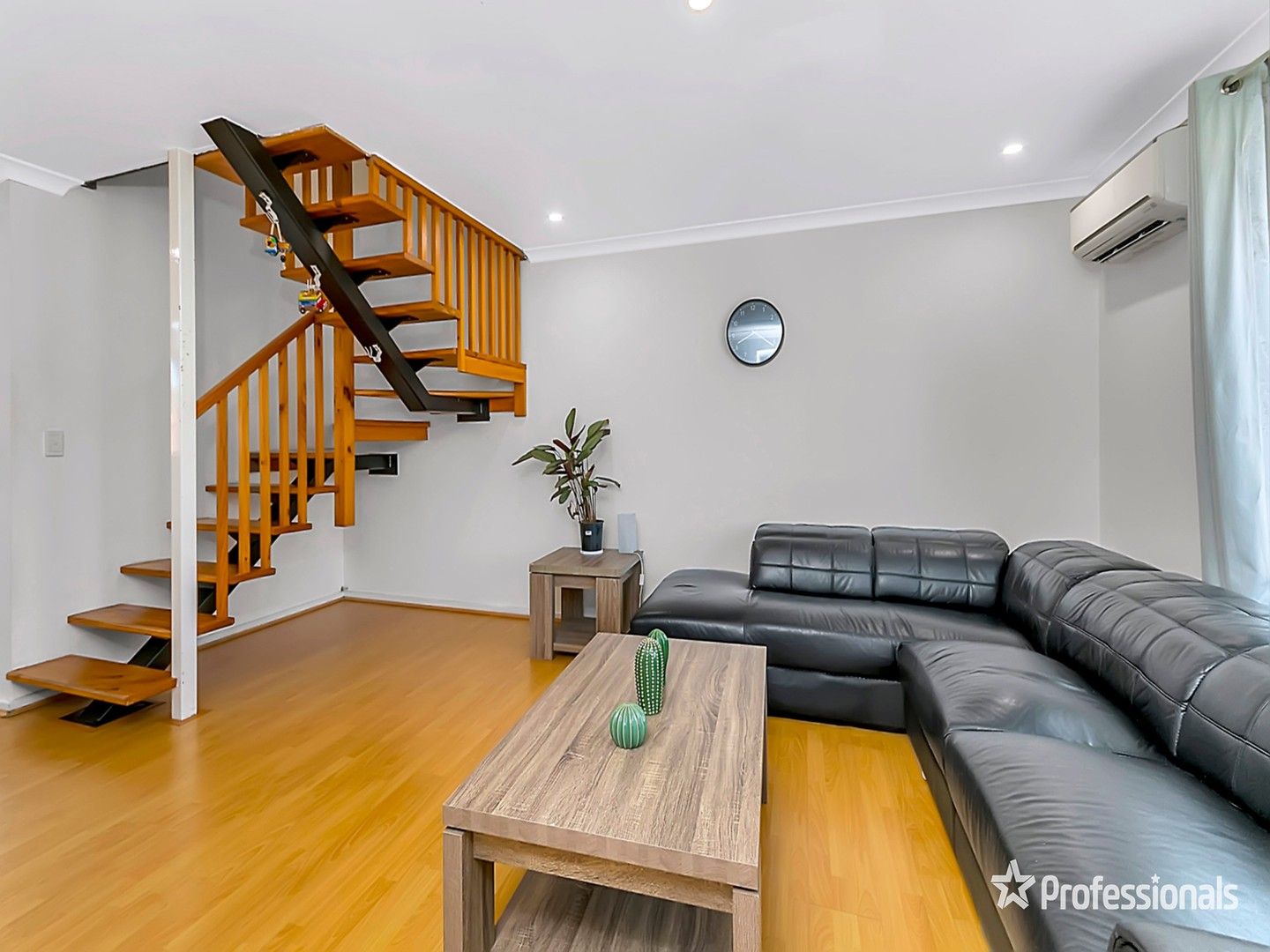 2/2 Ursuline Vista, Queens Park WA 6107, Image 0