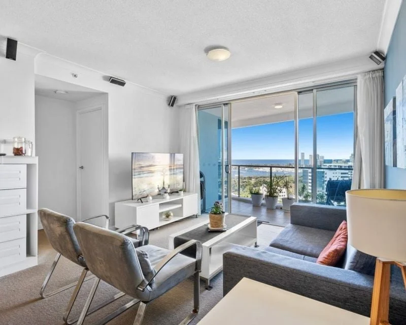 1145/56 Scarborough St, Southport QLD 4215