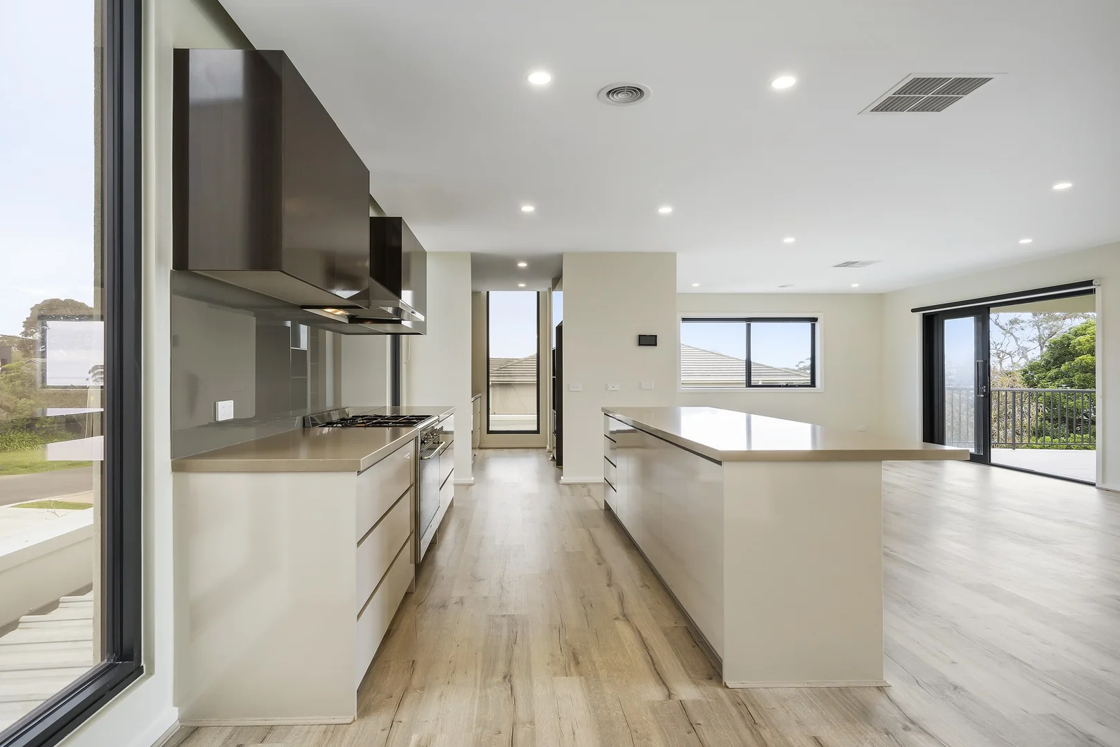 Additional image 3 of 9 Woodland Avenue, Mount Eliza VIC 3930