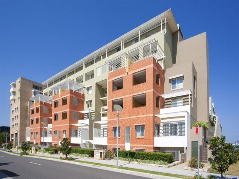2 bedrooms Apartment / Unit / Flat in 420/16 Marine Parade WENTWORTH POINT NSW, 2127