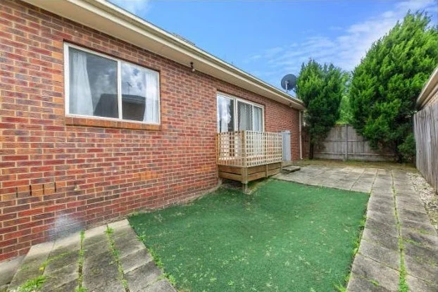 Additional image 5 of 1/12 Jacana Court, Chadstone VIC 3148