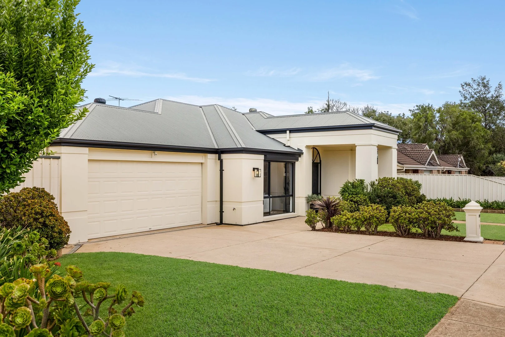Primary image of 2 Bricknell Street, Magill SA 5072