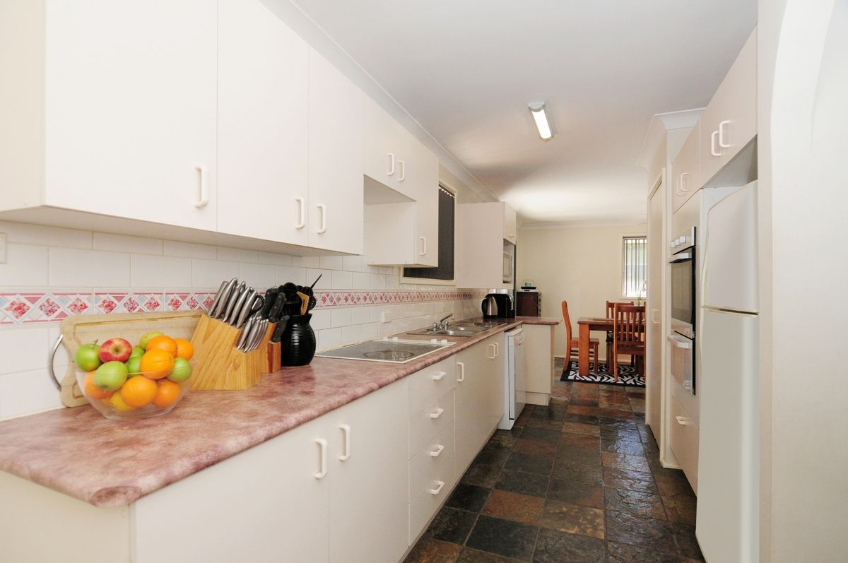 67 Prentice Avenue, Old Erowal Bay NSW 2540, Image 2