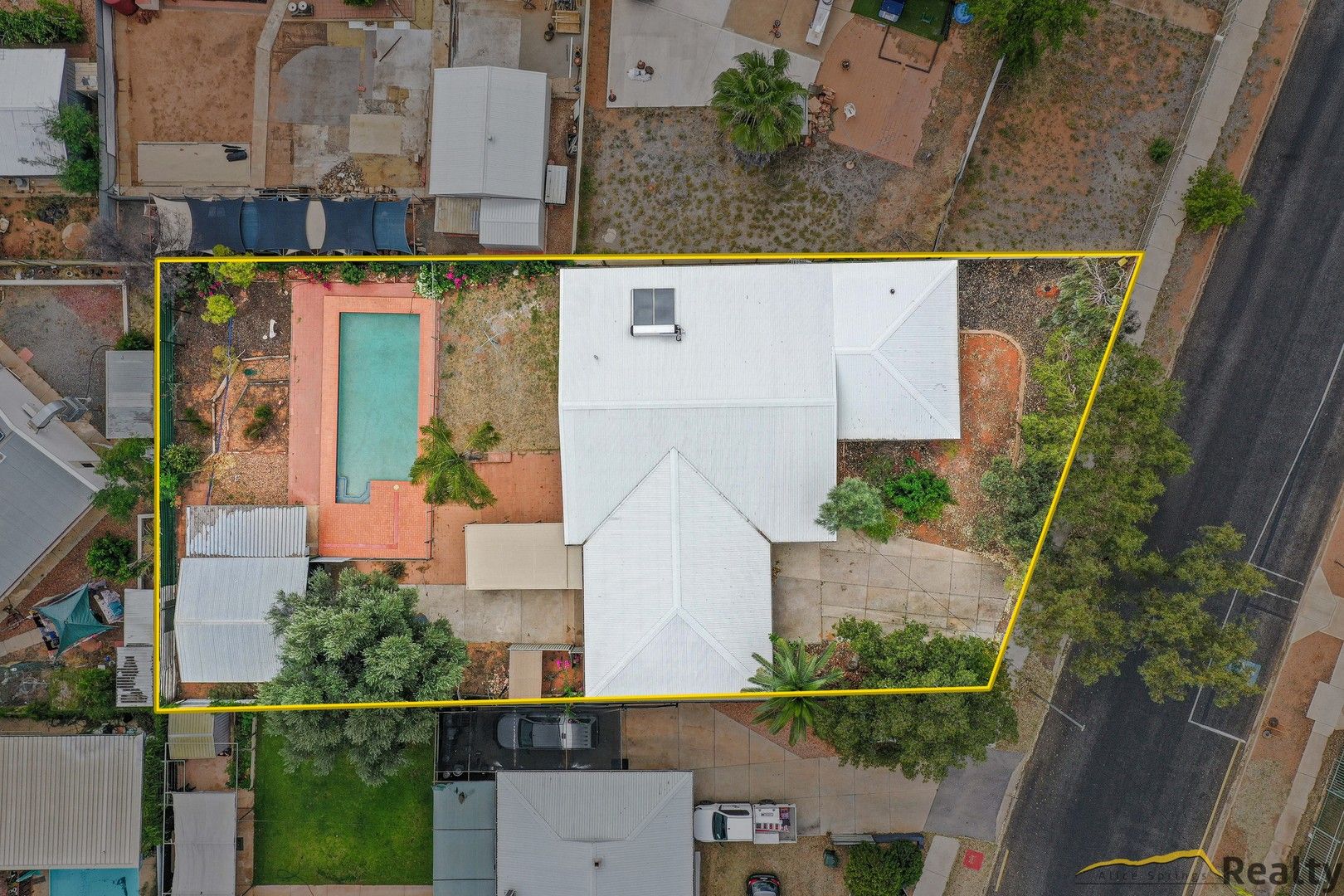 4 bedrooms House in 26 Adamson Avenue GILLEN NT, 0870