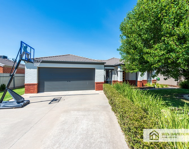 31 Hayes Drive, Horsham VIC 3400