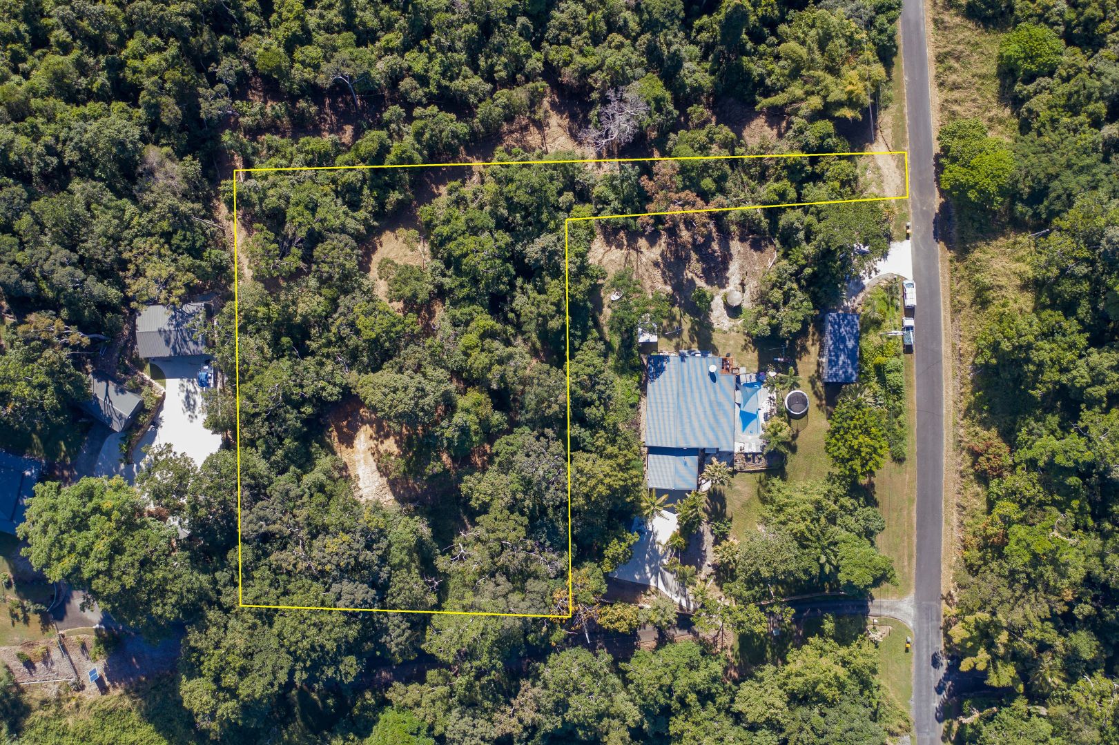 2/133 Orchid Road, Cannon Valley QLD 4800, Image 2