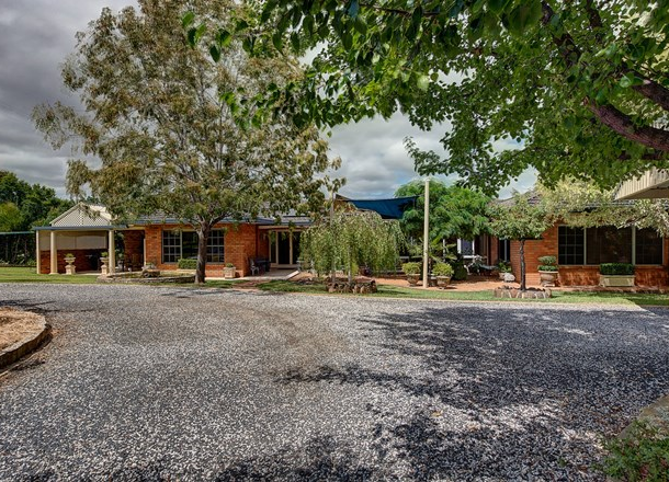 1 Bumberra Place, Bombira NSW 2850