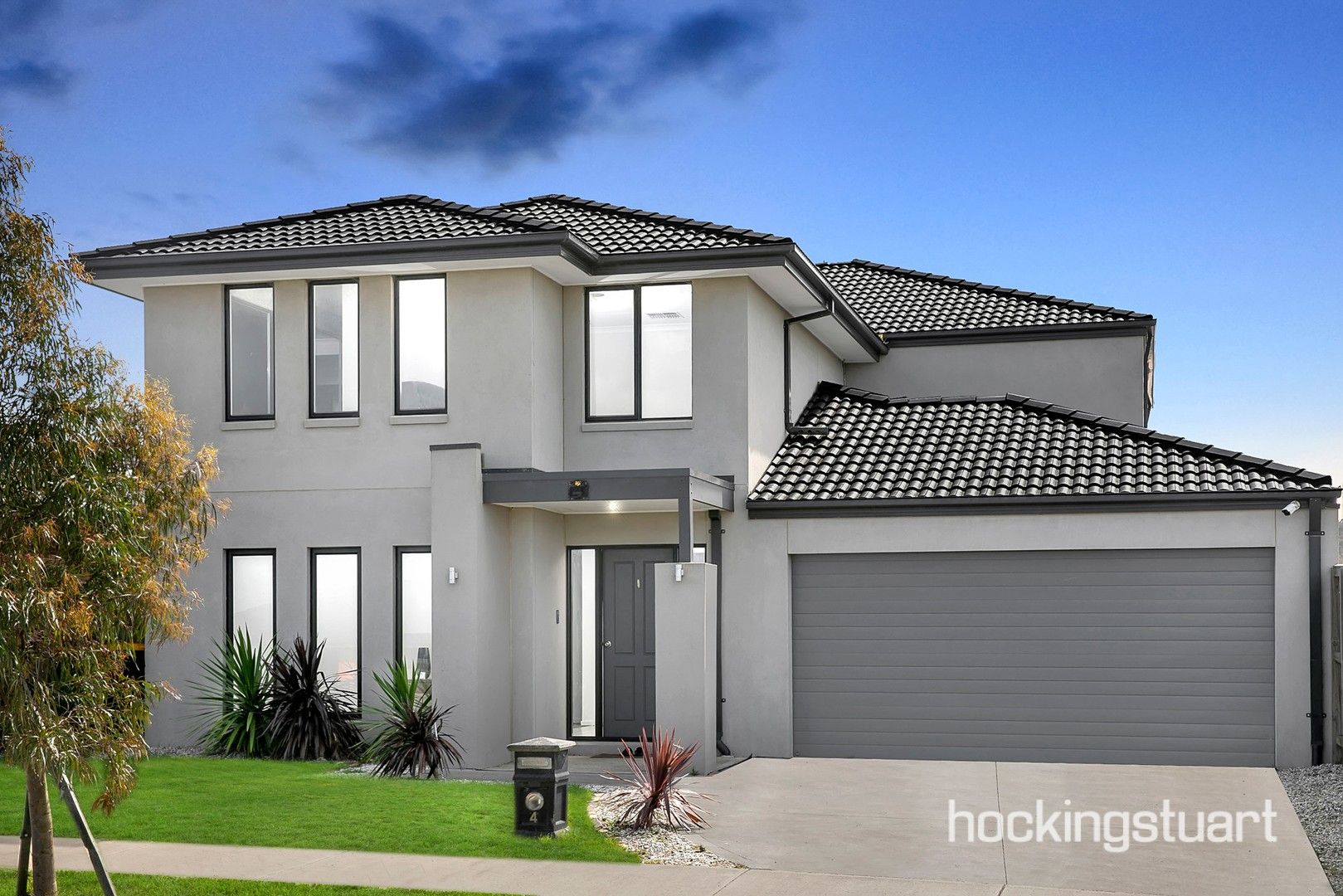 5 bedrooms House in 4 Milkmaid Street WALLAN VIC, 3756