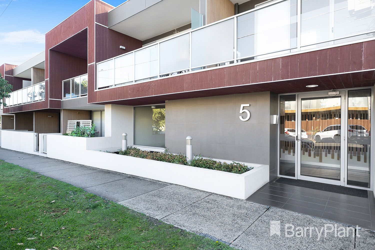 111/5 Bear Street, Mordialloc VIC 3195, Image 2