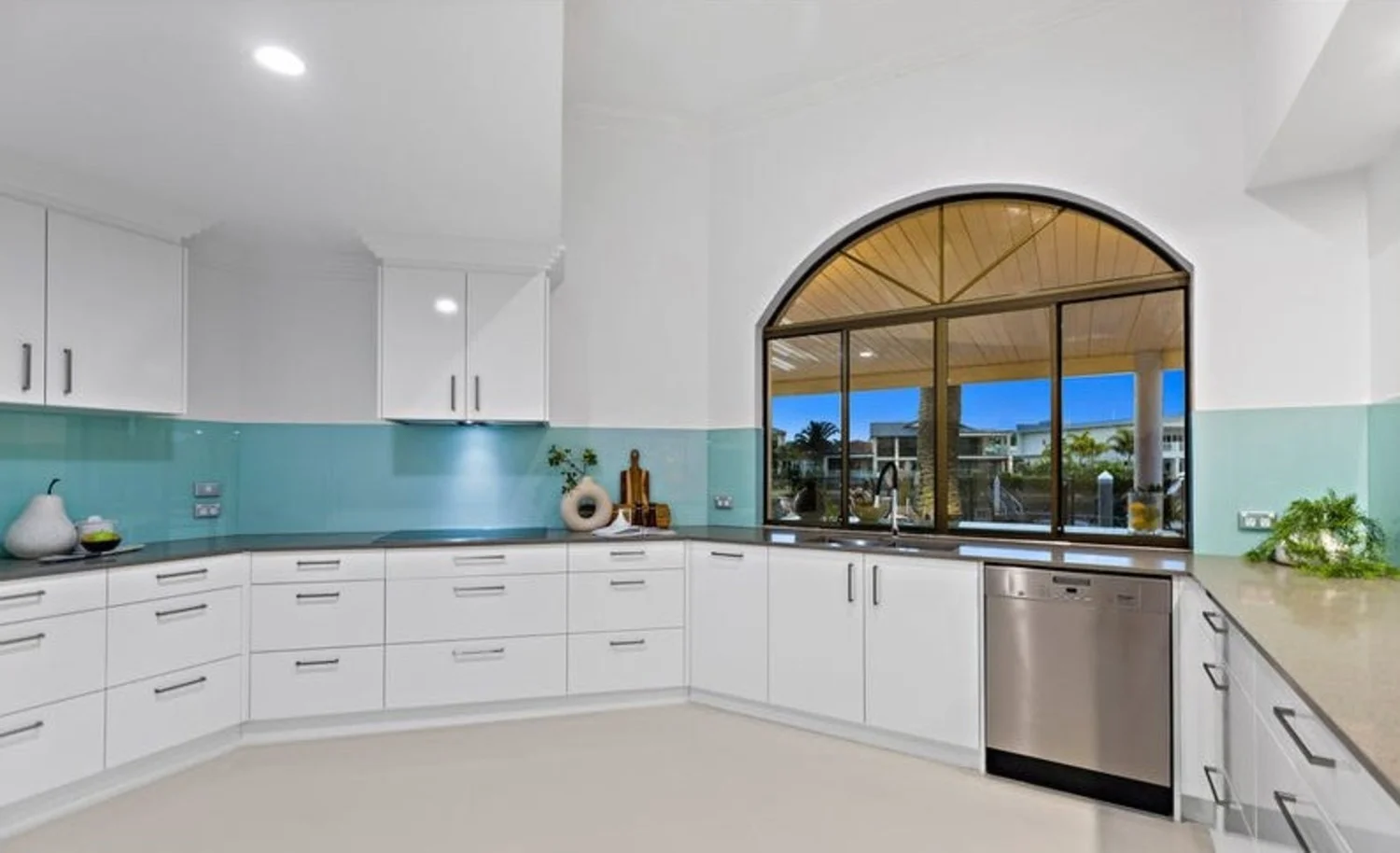 Additional image 6 of 13 CARLING Court, Raby Bay QLD 4163