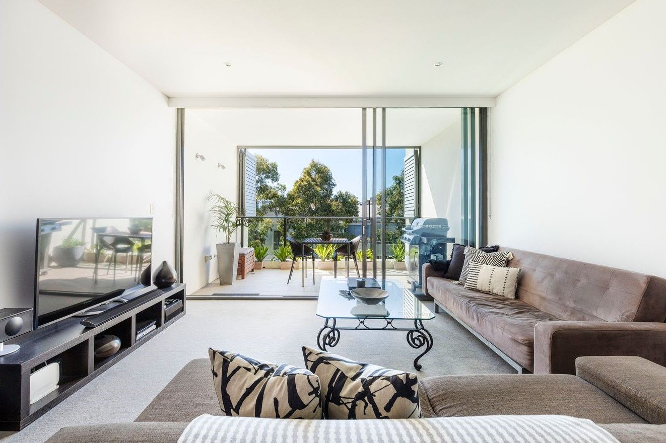 2 bedrooms Apartment / Unit / Flat in 234/50 McLachlan Avenue DARLINGHURST NSW, 2010