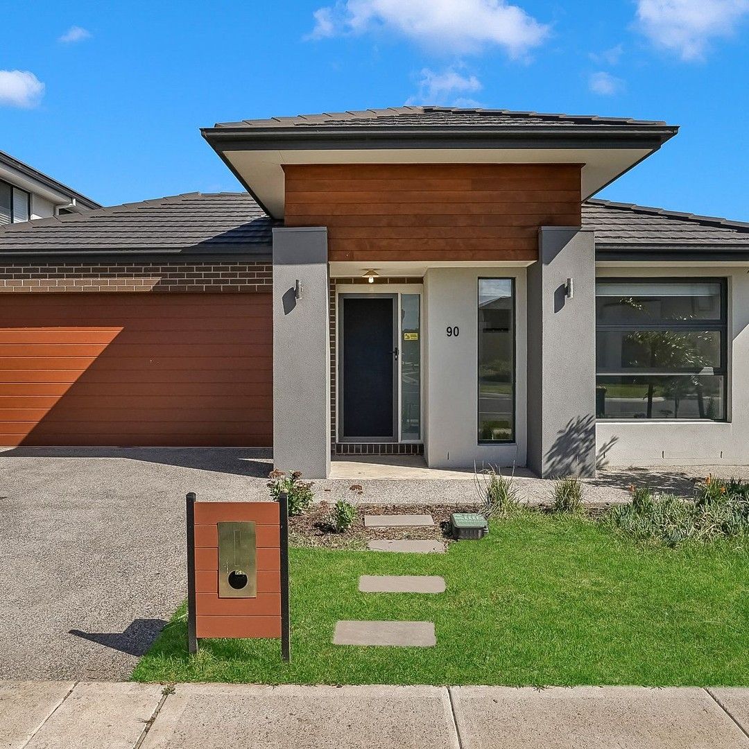 4 bedrooms House in 90 Fogarty Street WILLIAMS LANDING VIC, 3027
