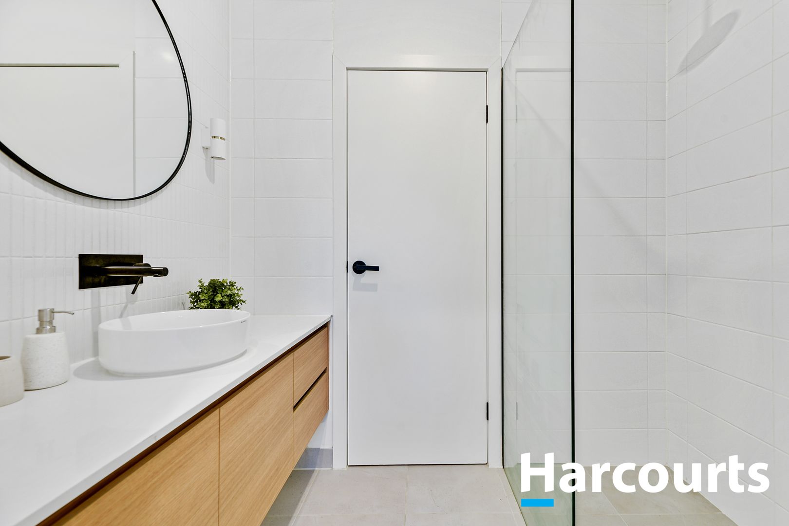3/9 Hair Court, Beaconsfield VIC 3807, Image 2
