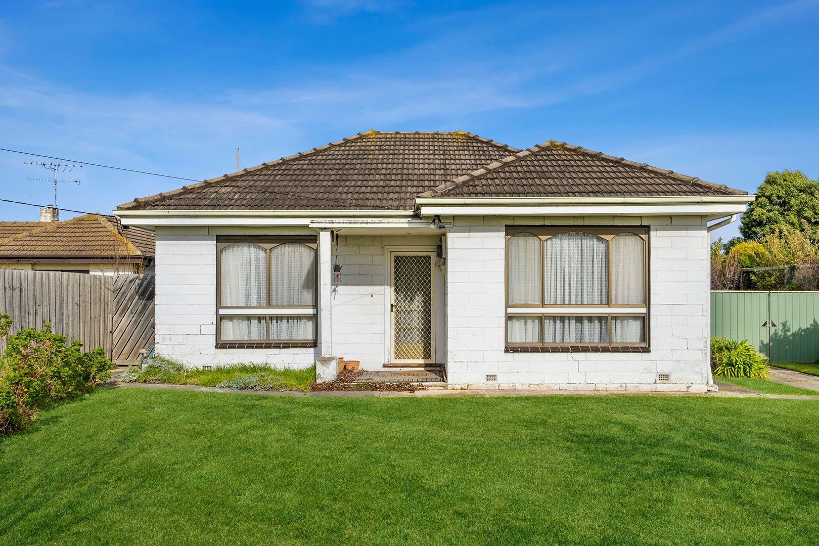 32 Townsend Road, St Albans Park VIC 3219, Image 1