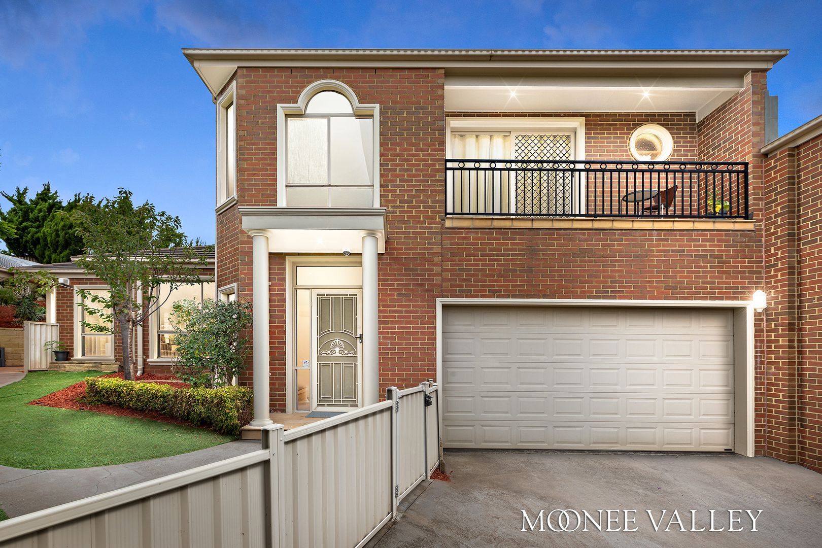 5/9C Weyburn Place, Avondale Heights VIC 3034