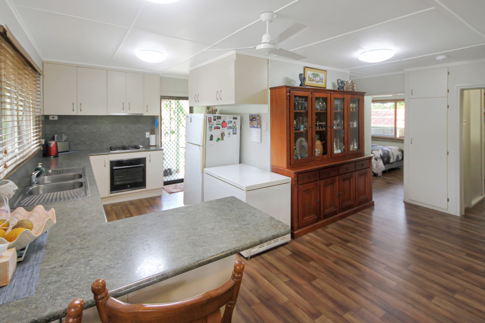 62 Jones Road, Bemerside QLD 4850, Image 2