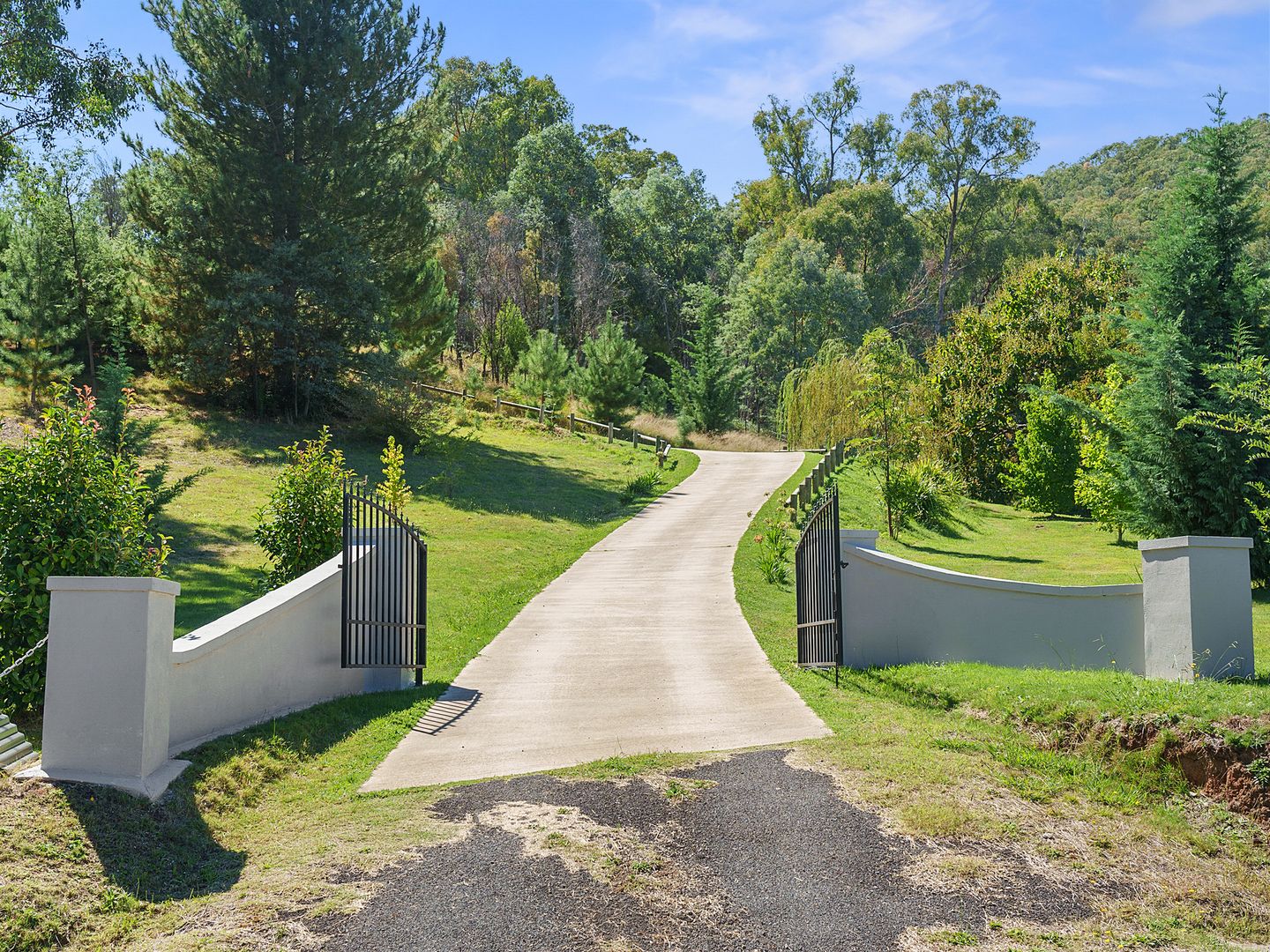 31 Piazza Court, Myrtleford VIC 3737, Image 2