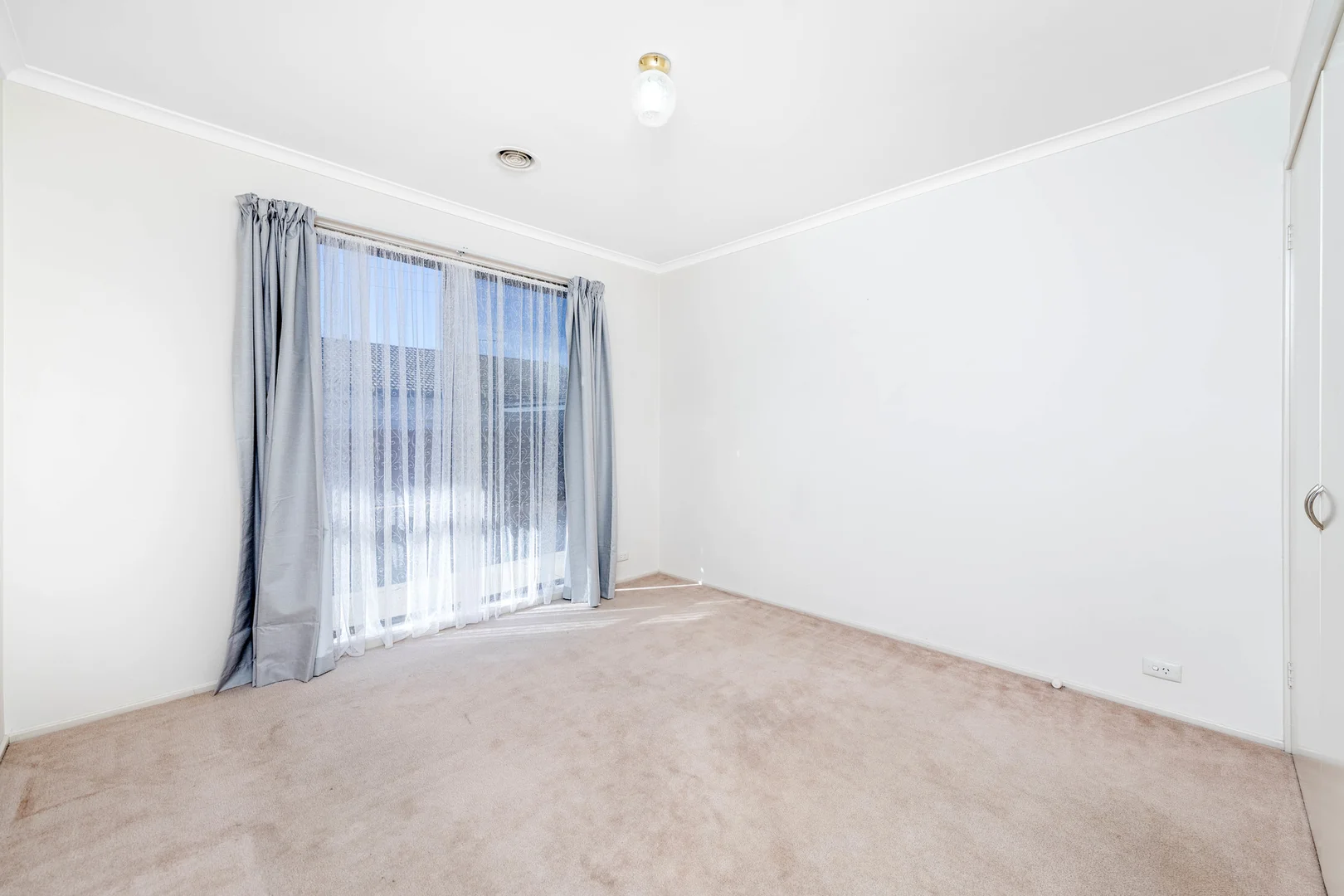 Additional image 5 of 2/47 Donald Road, Karabar NSW 2620