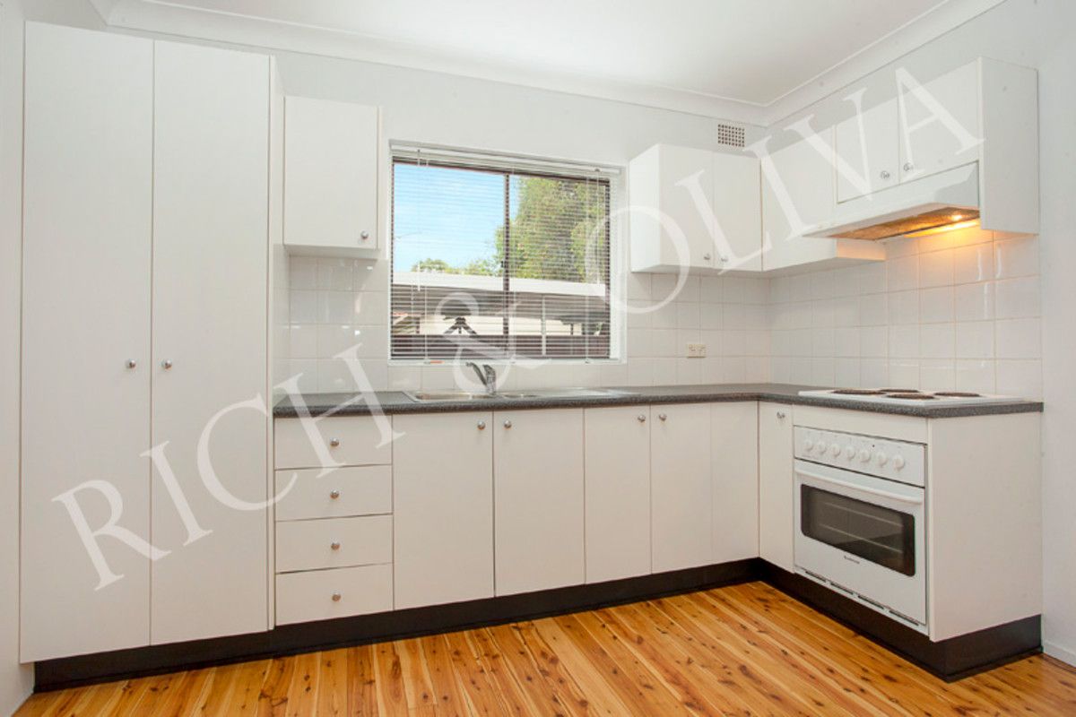 2/12 Wentworth Street, Croydon Park NSW 2133, Image 2