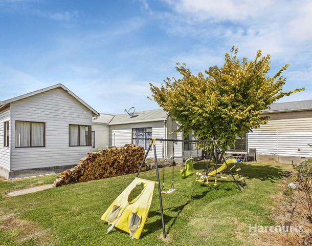 35 Bells Parade, Somerset TAS 7322