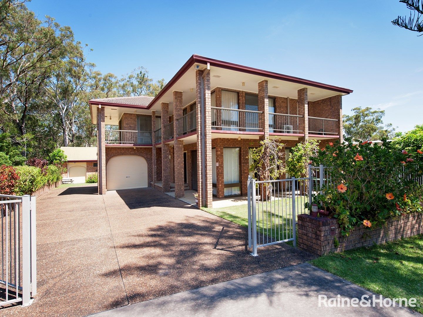 1 Kent Gardens, Soldiers Point NSW 2317, Image 0