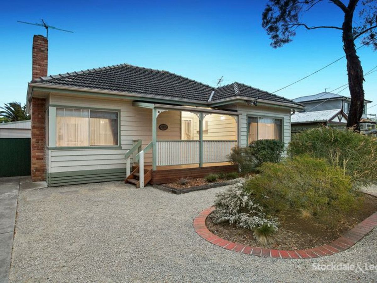 3 bedrooms House in 11 Langton Street GLENROY VIC, 3046