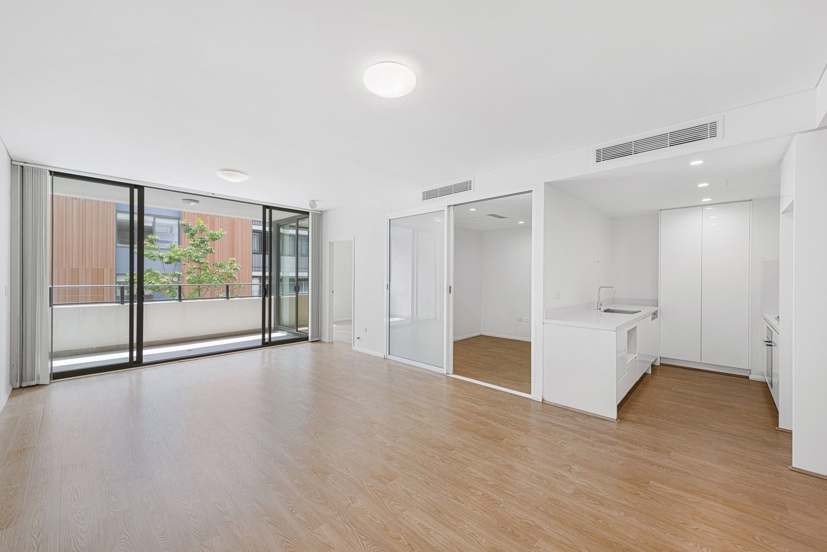 1 bedrooms Apartment / Unit / Flat in 202B/1-9 Allengrove Crescent NORTH RYDE NSW, 2113