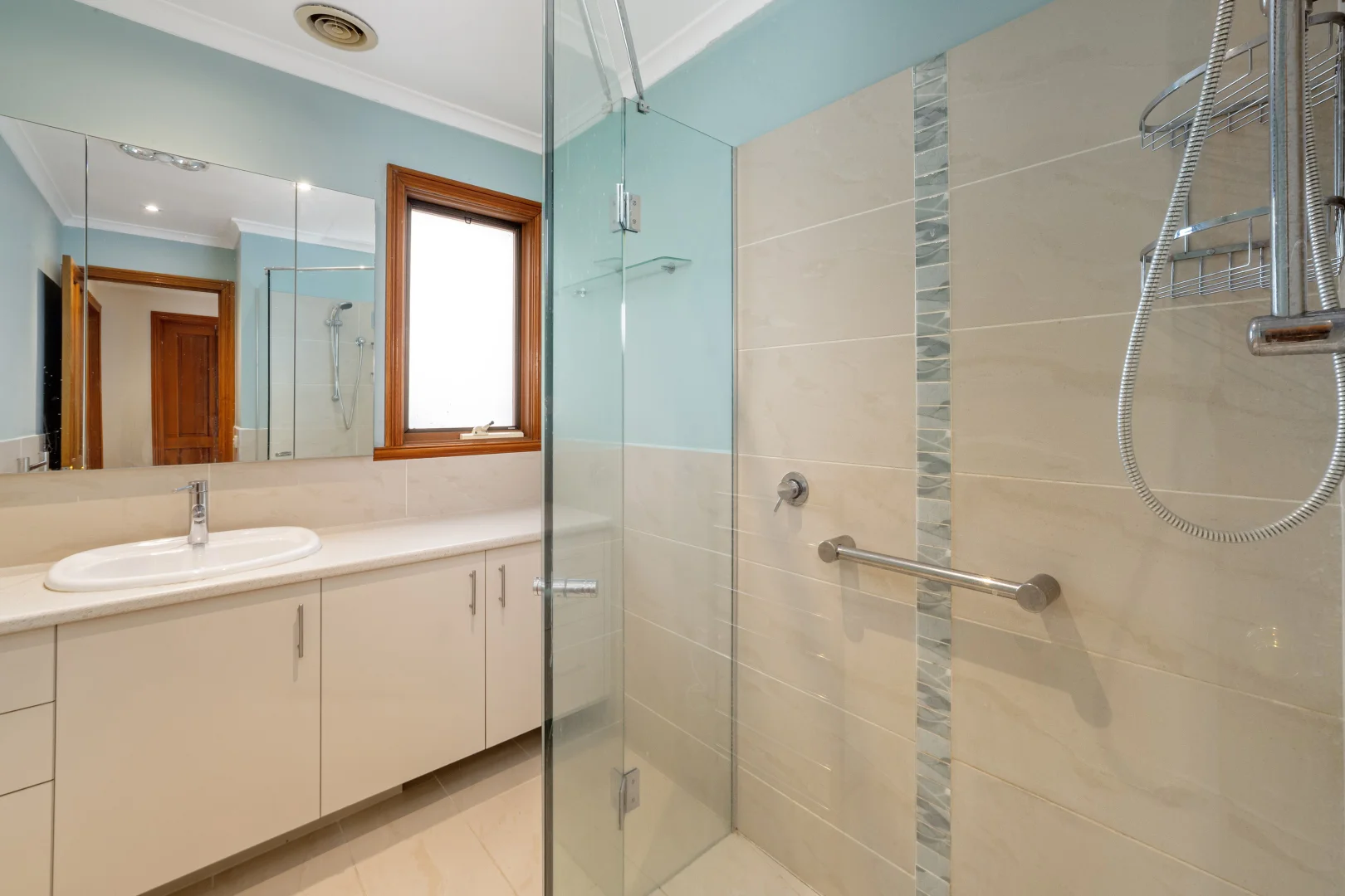 Additional image 6 of 2/29 Kangaroo Road, Murrumbeena VIC 3163