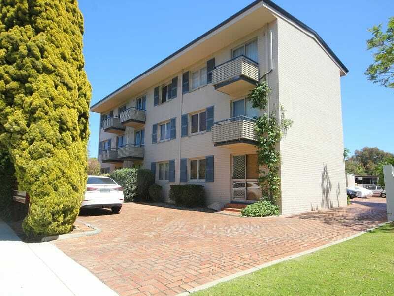 1 bedrooms Apartment / Unit / Flat in Unit 4/3 Bowman St SOUTH PERTH WA, 6151