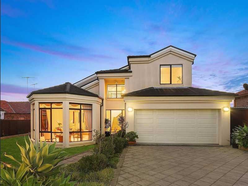 4 bedrooms House in 3 Noble Ave STRATHFIELD NSW, 2135